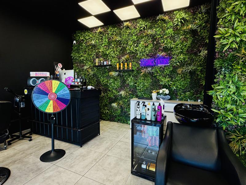ELEGANCE FACTORY VOTRE BARBER À CASTELNAU-LE-LEZ - COIFFEUR HOMME ET ENFANT - AVEC OU SANS RENDEZ-VOUS - — Castelnau-le-Lez