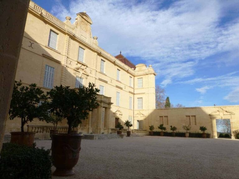 Castries : L’art contemporain au château