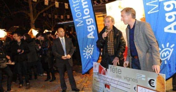 Fête des vignes : l'Agglo remet un chèque de 13 000 euros au Sidaction