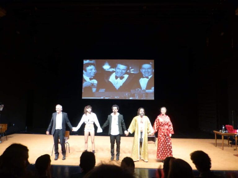 John Cassavetes à hTh Grammont pour Begin the Beguine