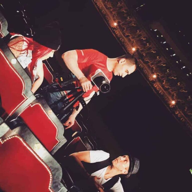 Montpellier : Le dernier titre du Compositeur-Réalisateur Steve Roberts, tourné à l’Opéra Comédie !