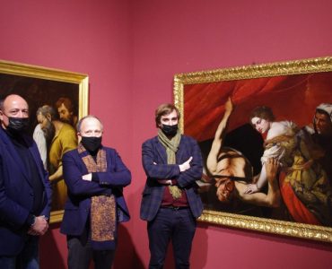 *L'oeuvre Judith et Holopherne était jusqu'à présent prêtée et exposée dans le cadre de l'exposition Caravaggio e Artemisia: la sfida di Giuditta, présentée au Palazzo Barberini à Rome.