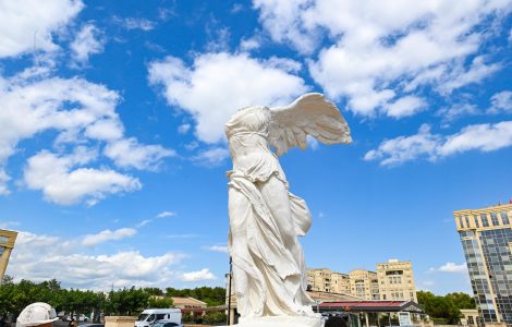 La Victoire de Samothrace de Montpellier retrouve son éclat après une restauration minutieuse