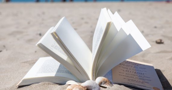 Opération "Lire à la mer" à Carnon : une ode à la lecture estivale
